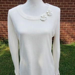 Women's Ivory Lightweight Sweater/Blouse